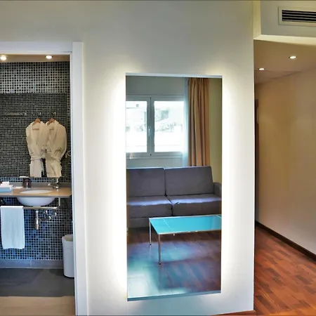 Port Feria 4* ולנסיה