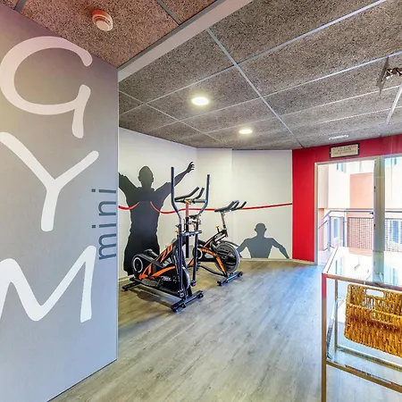 Port Feria מלון ולנסיה