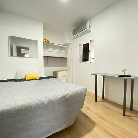 Gypsy Budget Shared Flat Valencia