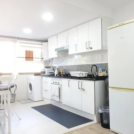 Gypsy Budget Shared Flat Valencia
