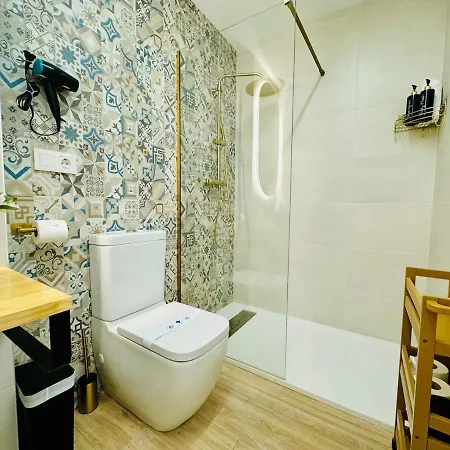 Design & Style Close To Center Apartment