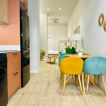 Design & Style Close To Center Apartment *