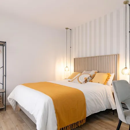 Apartmanhotel Dormforyou Ciudad De Ciencias Terraza