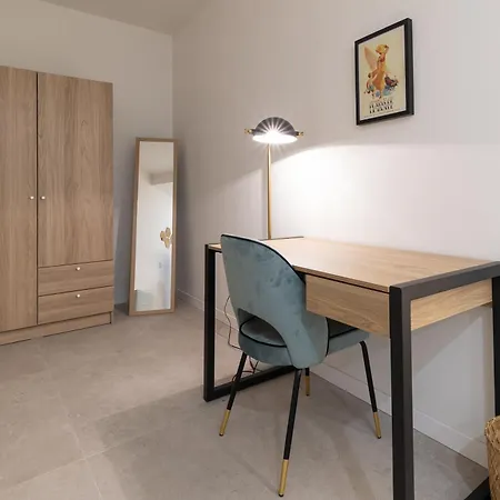 Ag7 Loft Espaciosos Estudios Con Terraza Cercanos Al Metro Zona Ayora Appartement Valencia