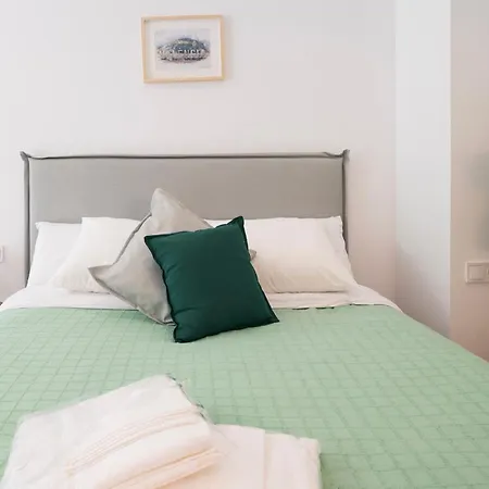 Apartment If - Loft Estudios Encantadores Y Bien Conectados En Zona Residencial Malilla