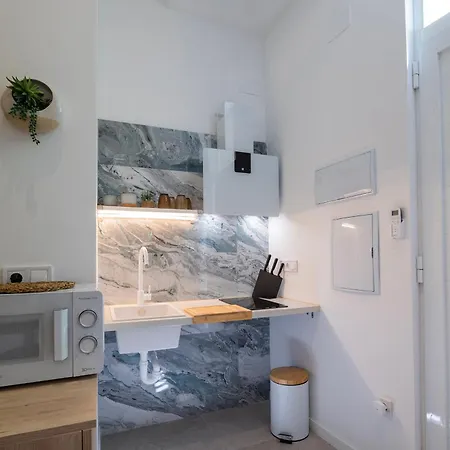 If - Loft Estudios Encantadores Y Bien Conectados En Zona Residencial Malilla Apartment