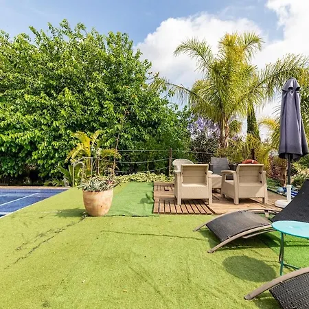 בית נופש Les Moreres A Space For Tranquility ולנסיה