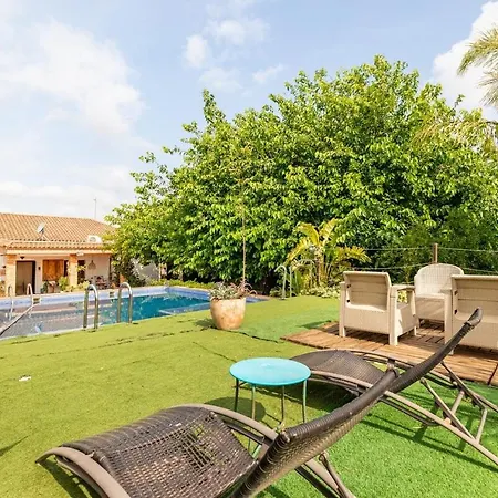 Les Moreres A Space For Tranquility בית נופש