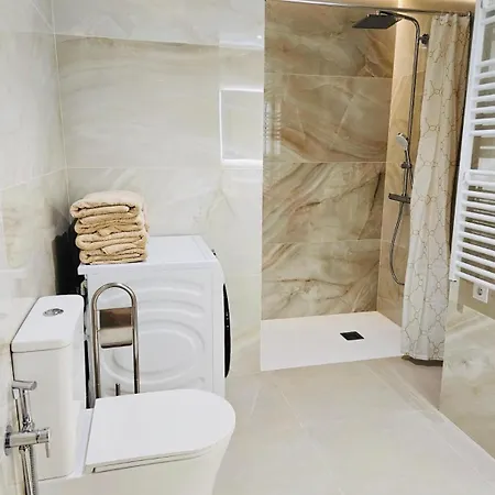 Apartment Era Deluxe 1 *