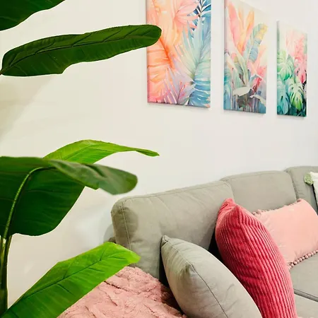 Loft 2 - Space & Conform Close To Center *