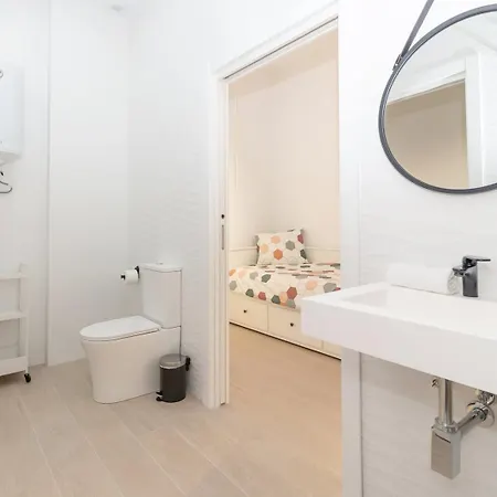 Guestready - Valencia's Vibrant Malvarrosa Apartment *