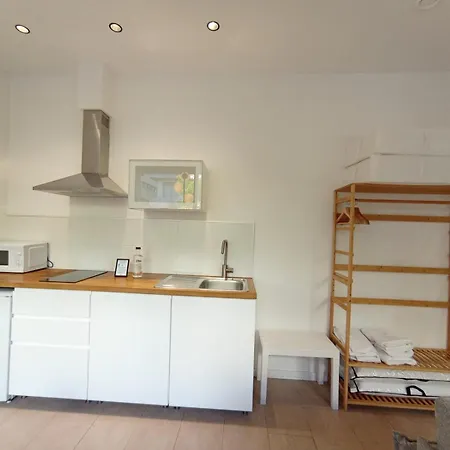 Blanq Marina 아파트호텔