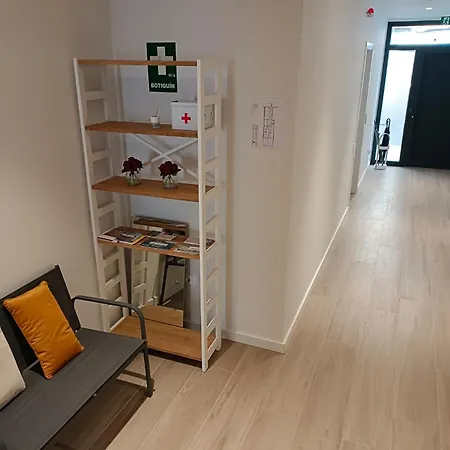 Гостевой дом Yard Patraix By Concept Flats 4*