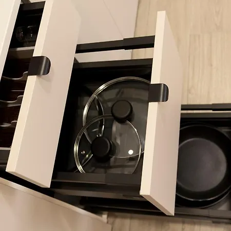 Royal Flats 아파트 *