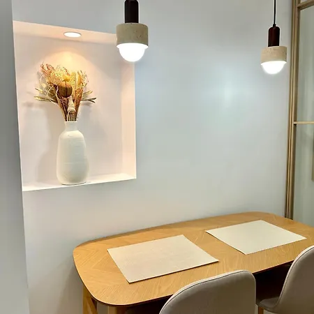 Anelsa Serranos 1 Apartman *