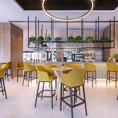 Otel Innside By Melia Oceanic Valensiya