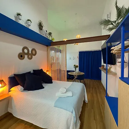 Apartment 1 Port *