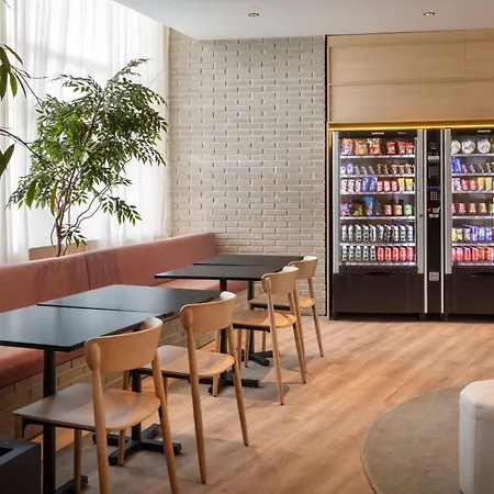 瓦伦西亚科学城b&b酒店 酒店 瓦伦西亚