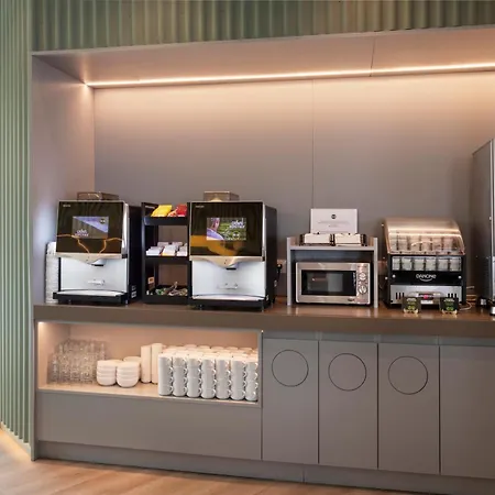 瓦伦西亚科学城b&b酒店 酒店