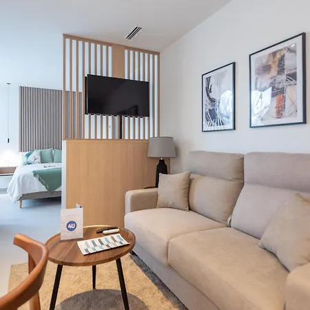 Dorm4you Arena 3* Valencia