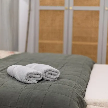 Moderno Loft Reformado, Smart Tv, Ac, Beach, 3pax