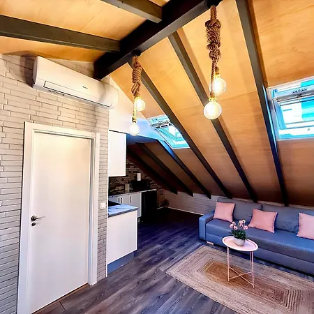 Apartment Loft Independiente Con Piscina Compartida En Centro De *