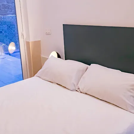 Loft Independiente Con Piscina Compartida En Centro De *
