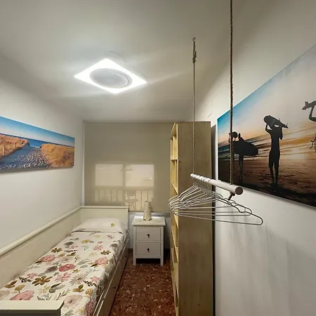 アパート Lovely Near The & Of Arts And Sciences *