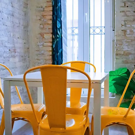 Apartment Loft Independiente Con Piscina Compartida En Centro De