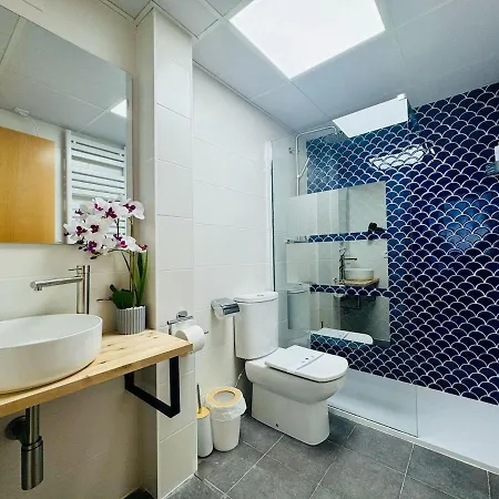 Abat 3 Cool & Wide Duplex Next To The Cathedral Apartamento