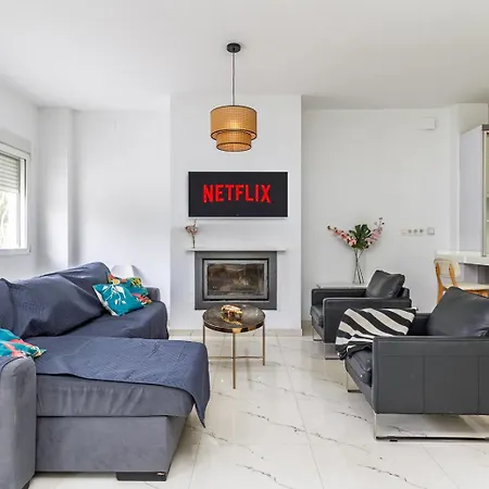 Nyaraló Casa Familiar 9 Pax, Smart Tv, Centro, Playa, Cafe, Ac *