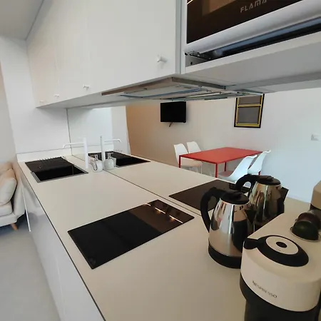 Carisan1 - 6 Min To Beach, Modern, Bright Valenza