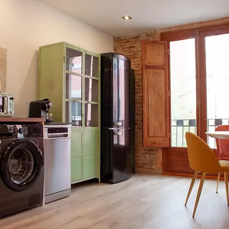 Luxury New 10 Min Walk To The Valencia