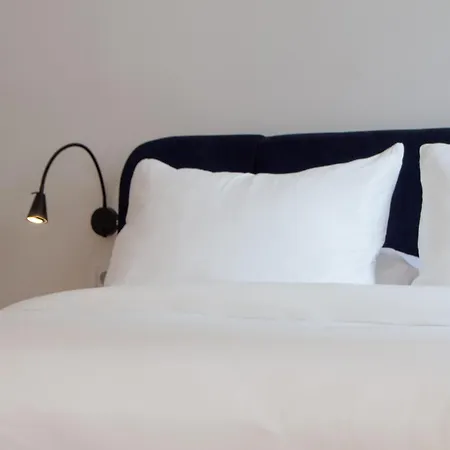 Luxury New 10 Min Walk To The