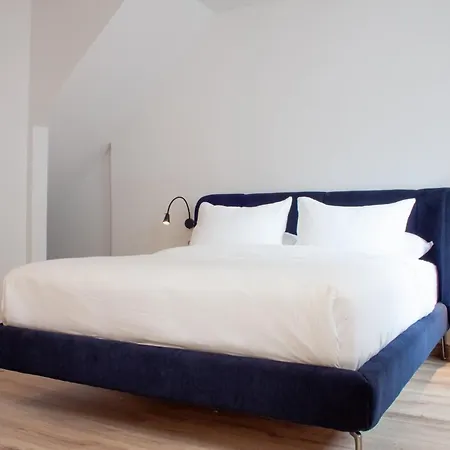 Luxury New 10 Min Walk To The * Valencia