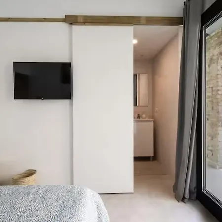 House Livas Grau 6bdr * Valence