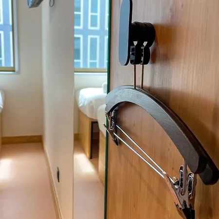 Hotel Easyhotel Ciutat Vella 2*