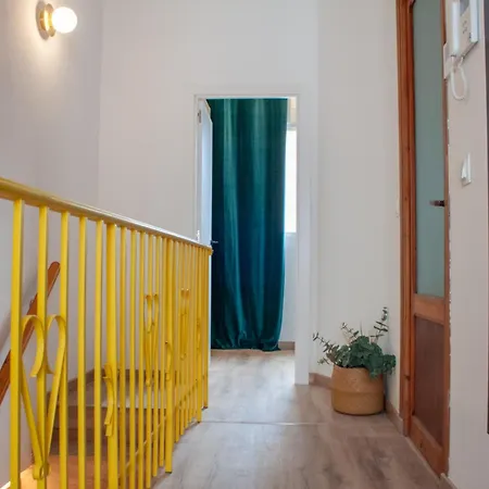 Luxury New 10 Min Walk To The Apartment Valencia