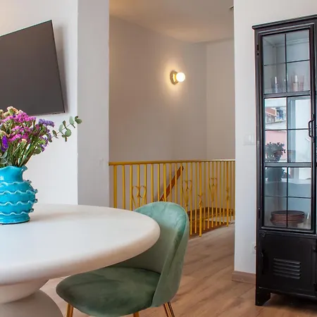 Luxury New 10 Min Walk To The Apartment Valencia