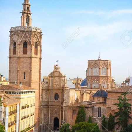New 4 Pax Front Station Wifi * Valencia