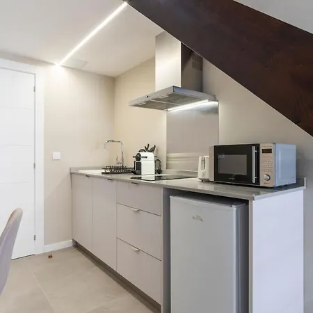 Vlc Host - Sumsi Apartmanhotel *