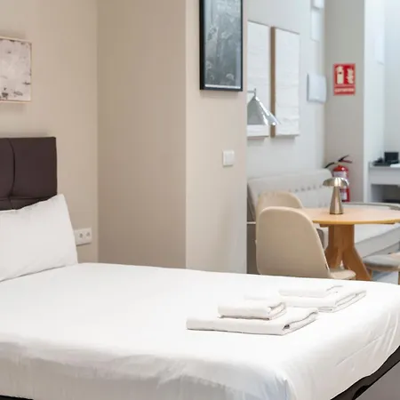 Vlc Host - Sumsi Apartmanhotel