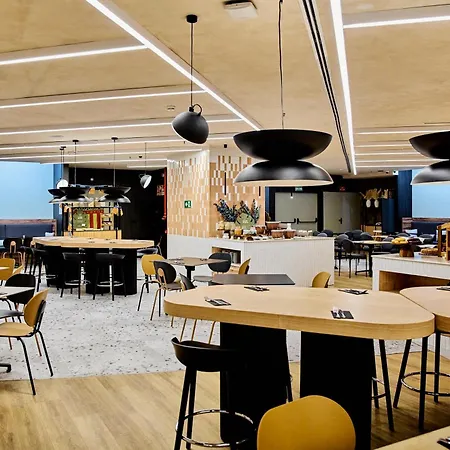 Novotel Lavant 4* Valência