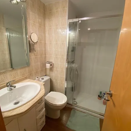 Quarto em Acomodações Particulares Preciosa Cerca De La Playa Y Universidades *