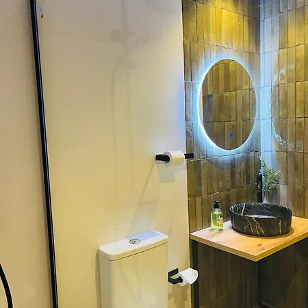 Ubicacion Inmejorable Privado Junto A La Ciudad De Artes Y A Un Paso Del Turia Valence