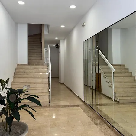 Apartment Singularstays Palau De La Musica Lofts Valencia