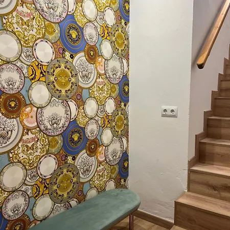 Luxury New 10 Min Walk To The Valencia