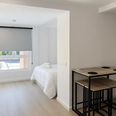 Campoamor Msuites Апартаменты