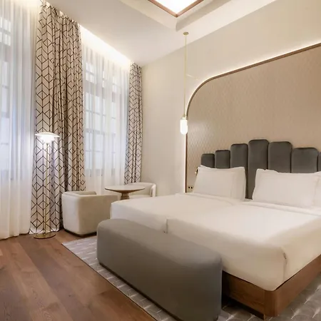 Grand Centenari, Valencia, Autograph Collection Szálloda 5*