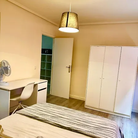 A 20 Minutos De La Playa Y 10 Minutos Del Puerto De ホームステイ バレンシア